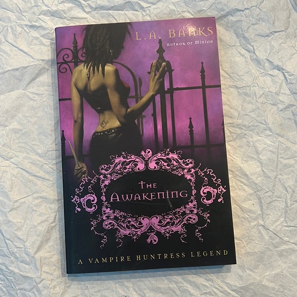 ⭐️5 for $15⭐️The Awakening by LA Banks | Paperback Book - Picture 1 of 2